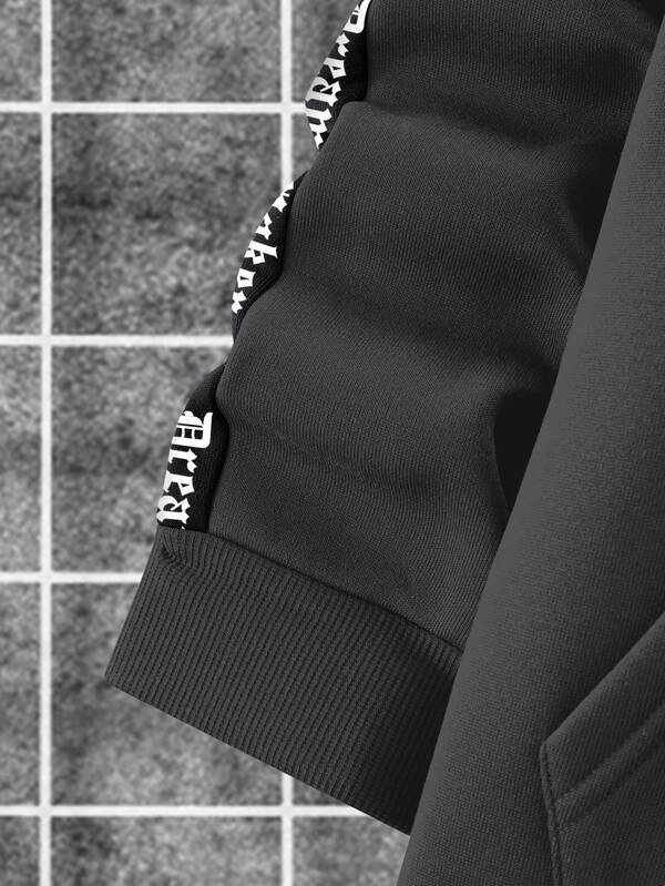 Conjunto Moletom Com Capuz Lettering e Calça Com Punho
