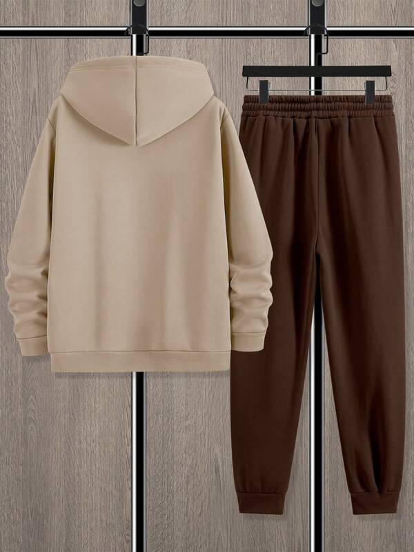 Conjunto Moletom Com Capuz Patch e Calça Com Cordão Punho