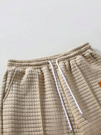 Conjunto Moletom Com Capuz Texturizado e Calça Com Cordão