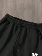 Conjunto Moletom Com Capuz Patch e Calça Com Cordão Punho