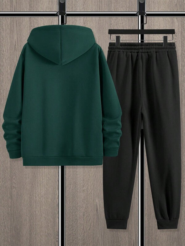 Conjunto Moletom Com Capuz Patch e Calça Com Cordão Punho