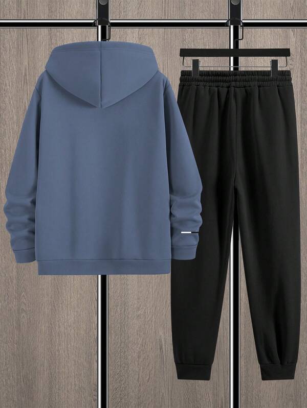 Conjunto Com Capuz Estampado Calça Jogger Com Cordão
