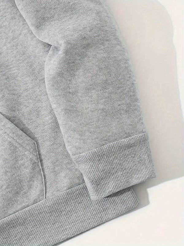 Conjunto Moletom Com Capuz e Calça Com Cordão Patch