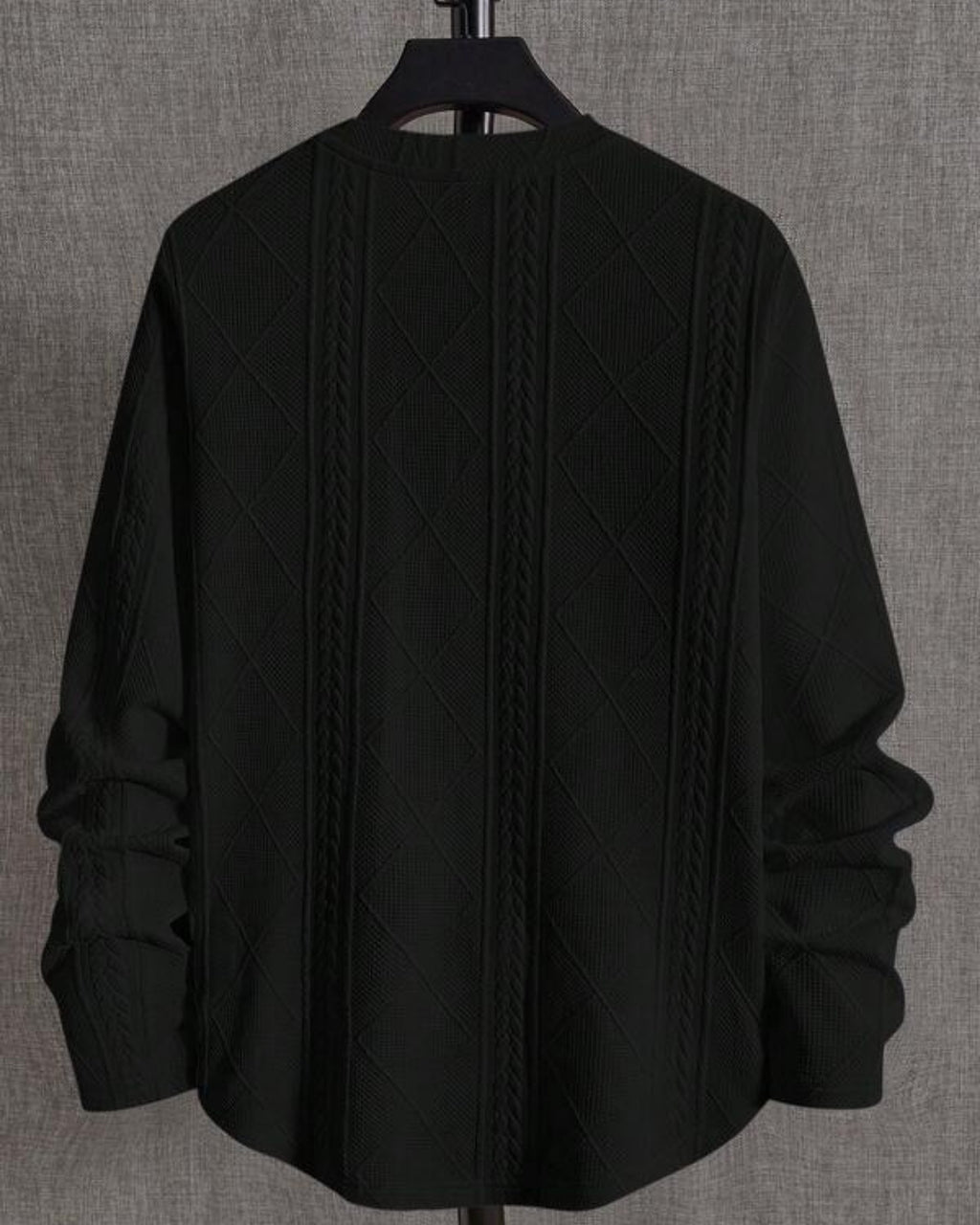 Suéter Tricot Texturizado Patch Gola Redonda Com Ribana Casual