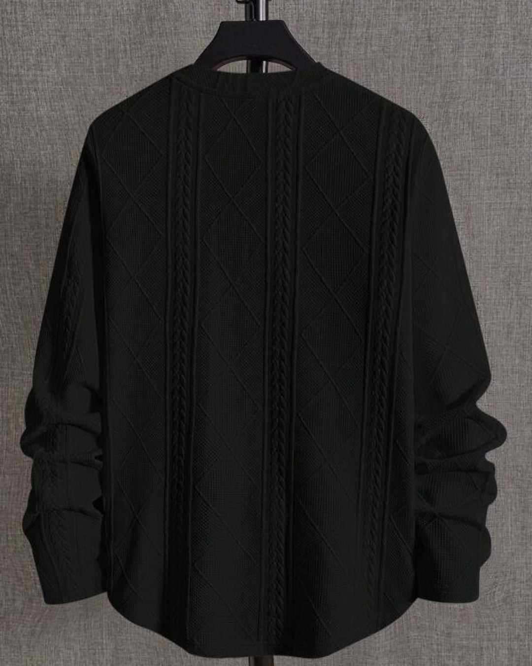 Suéter Tricot Texturizado Patch Gola Redonda Com Ribana Casual