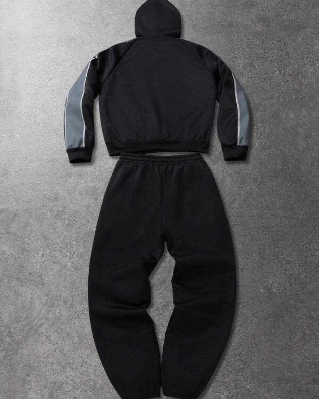 Conjunto Moletom Com Capuz e Calça Com Cordão Com Punho