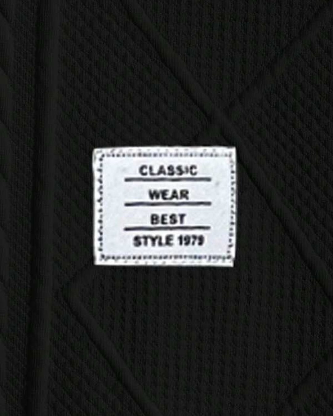 Suéter Tricot Texturizado Patch Gola Redonda Com Ribana Casual